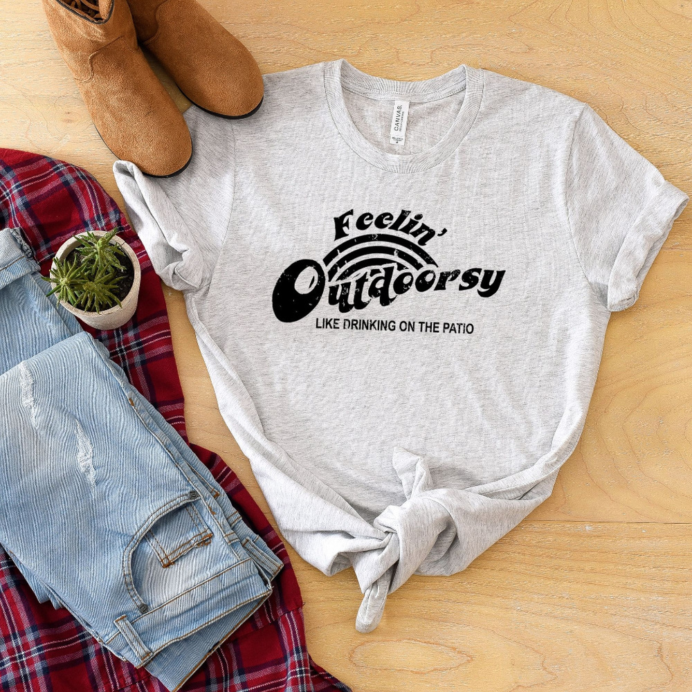 Feelin' Outdoorsy Tee